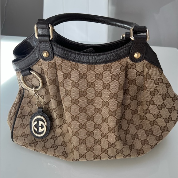 Gucci GG Canvas Sukey Medium Tote - Picture 3 of 15